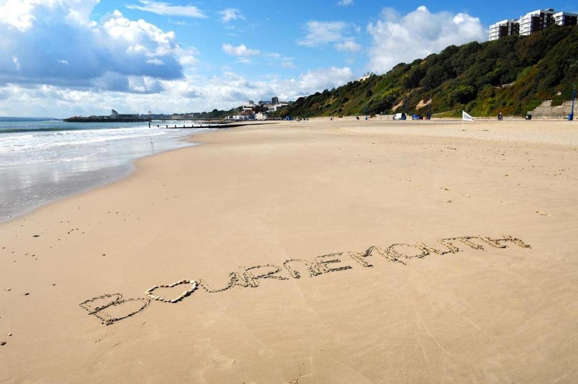Bournecoast - Clifftop Apartment With Garden -Fm827 Bournemouth Exteriör bild